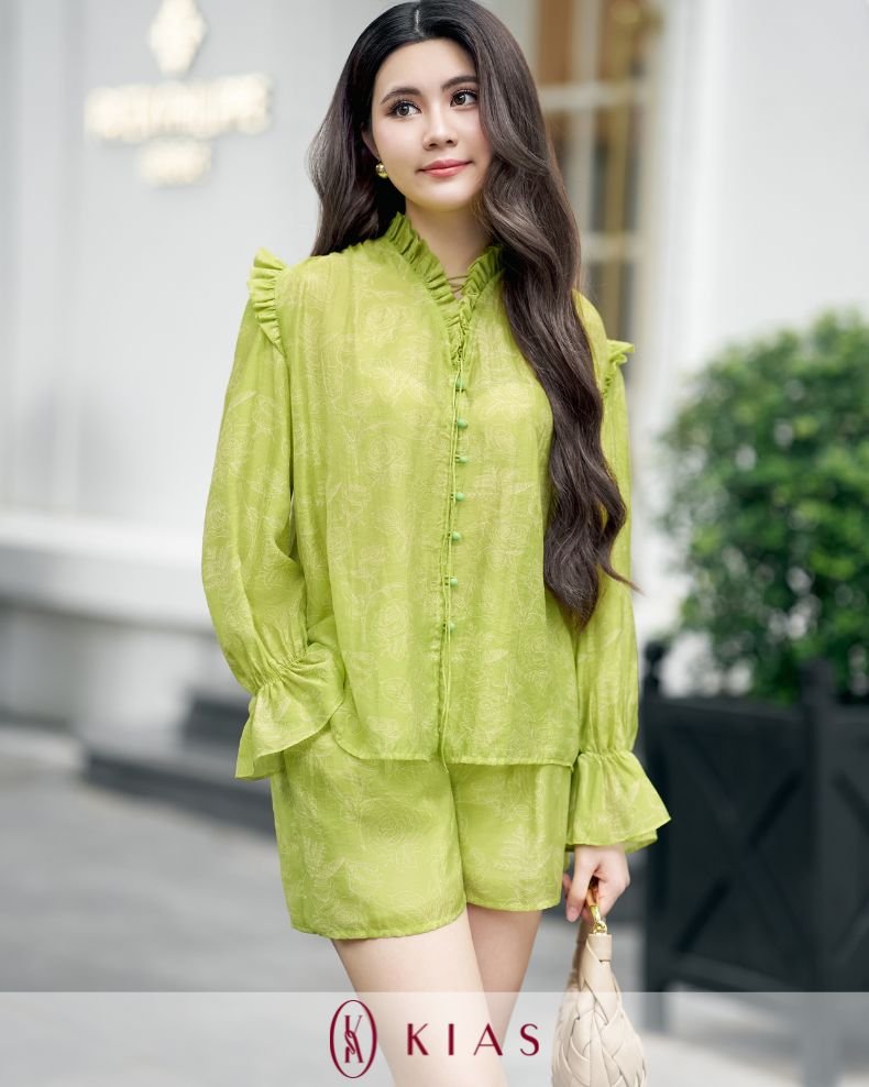 Set Áo Tay Dài + Quần Short Xanh Lá Pastel - H1